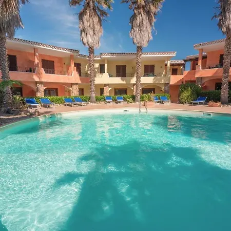 The Tranquile Village 1 Bedroom Sleeps 4 Possible Child Appartamento Palau