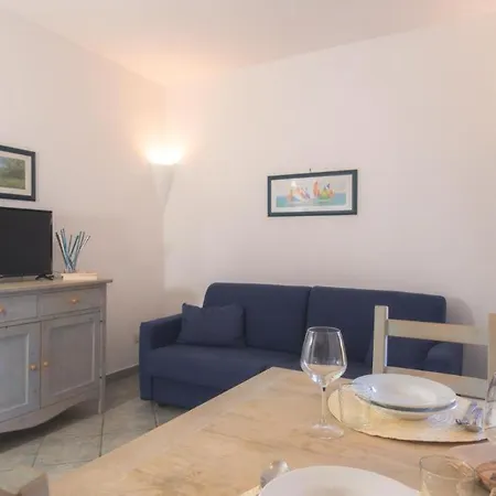 The Tranquile Village 1 Bedroom Sleeps 4 Child Apartment