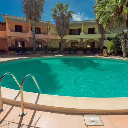 The Tranquile Village 1 Bedroom Sleeps 4 Possible Child Palau